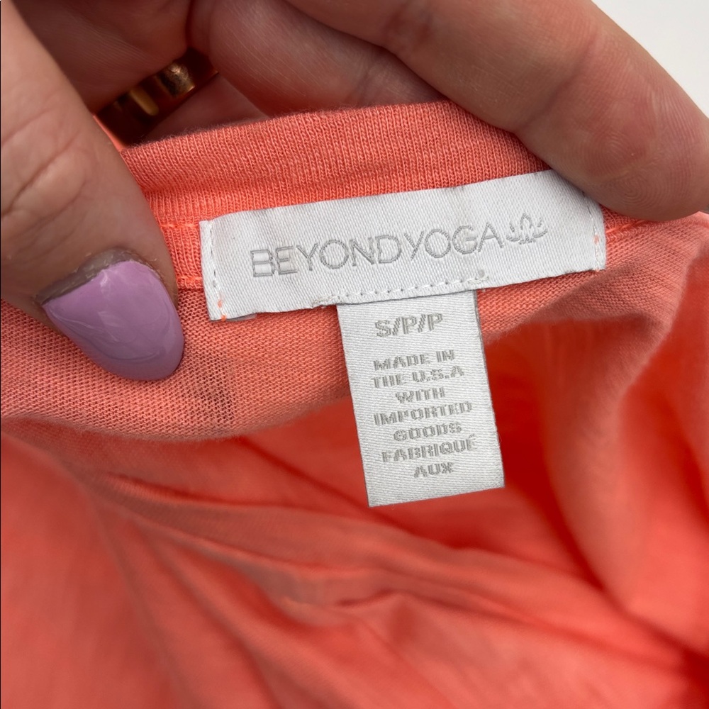 Beyond Yoga V-Neck T-Shirt - Picture 6 of 7